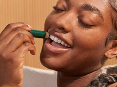 The Body Shop Lip Protector Hemp 4.2G - White