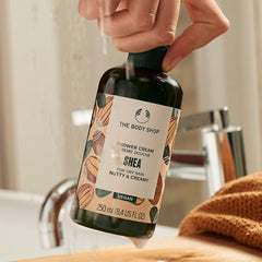 The Body Shop Shea Shower Cream | Cleanses & Hydrates with Shea Butter | Non-Drying & Creamy Foam | For Soft & Nourished Skin | Vegetarian | For Men & Women | 250ml