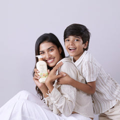 Tikitoro Kids Nourishing Body Wash | Pediatrician Approved | Vegan | Cleanses, Moisturizes & Nourishes Skin | Almond, Calendula, Pomegranate Extract | No Parabens & Sulphates, Age 4+ years (300ml)